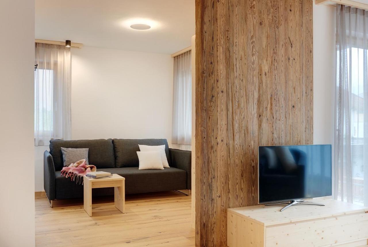 Ariala Apartments Фалцес Екстериор снимка